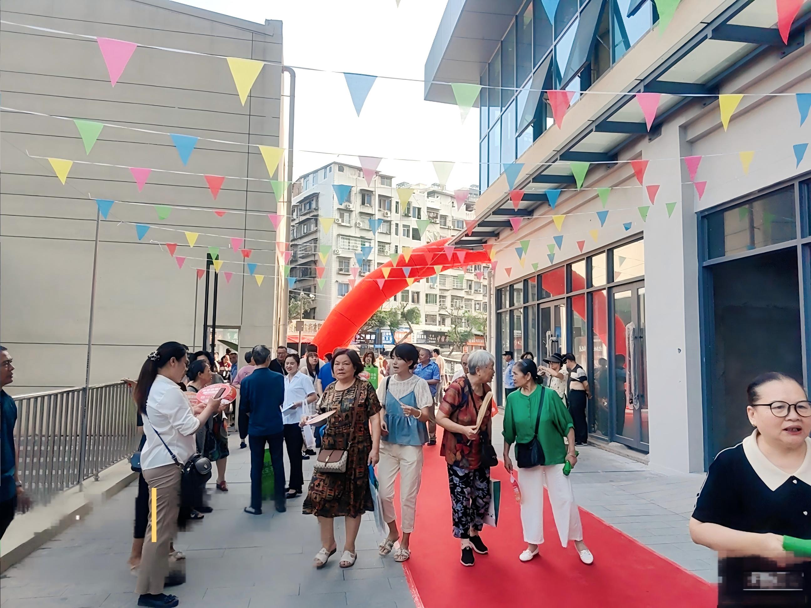 【轉型發展工作動態之五】踐行風險化解使命 助力兌現安居承諾——資管公司助力某市保交樓項目順利交房